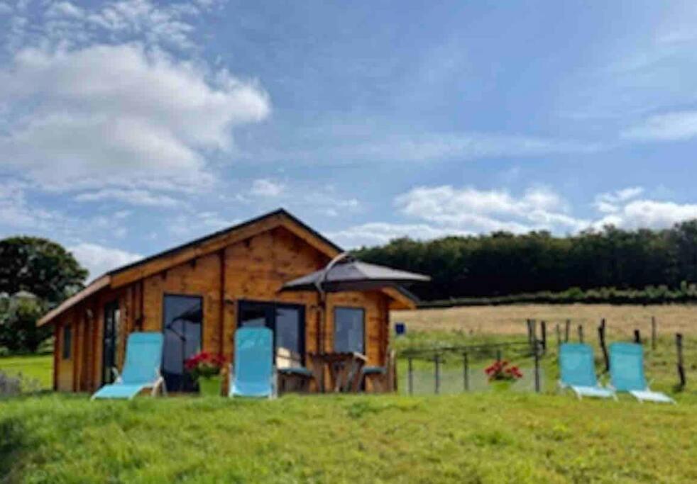 Le Chalet Du Crescent Saint-Germain-des-Champs Bagian luar foto