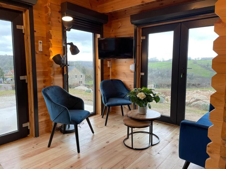 Le Chalet Du Crescent Saint-Germain-des-Champs Bagian luar foto