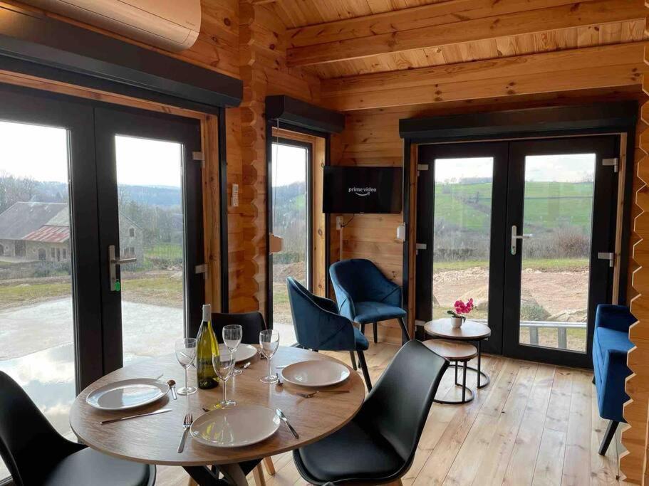 Le Chalet Du Crescent Saint-Germain-des-Champs Bagian luar foto